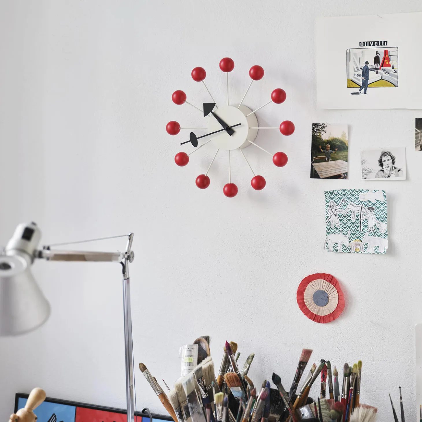 Ball Clock, red