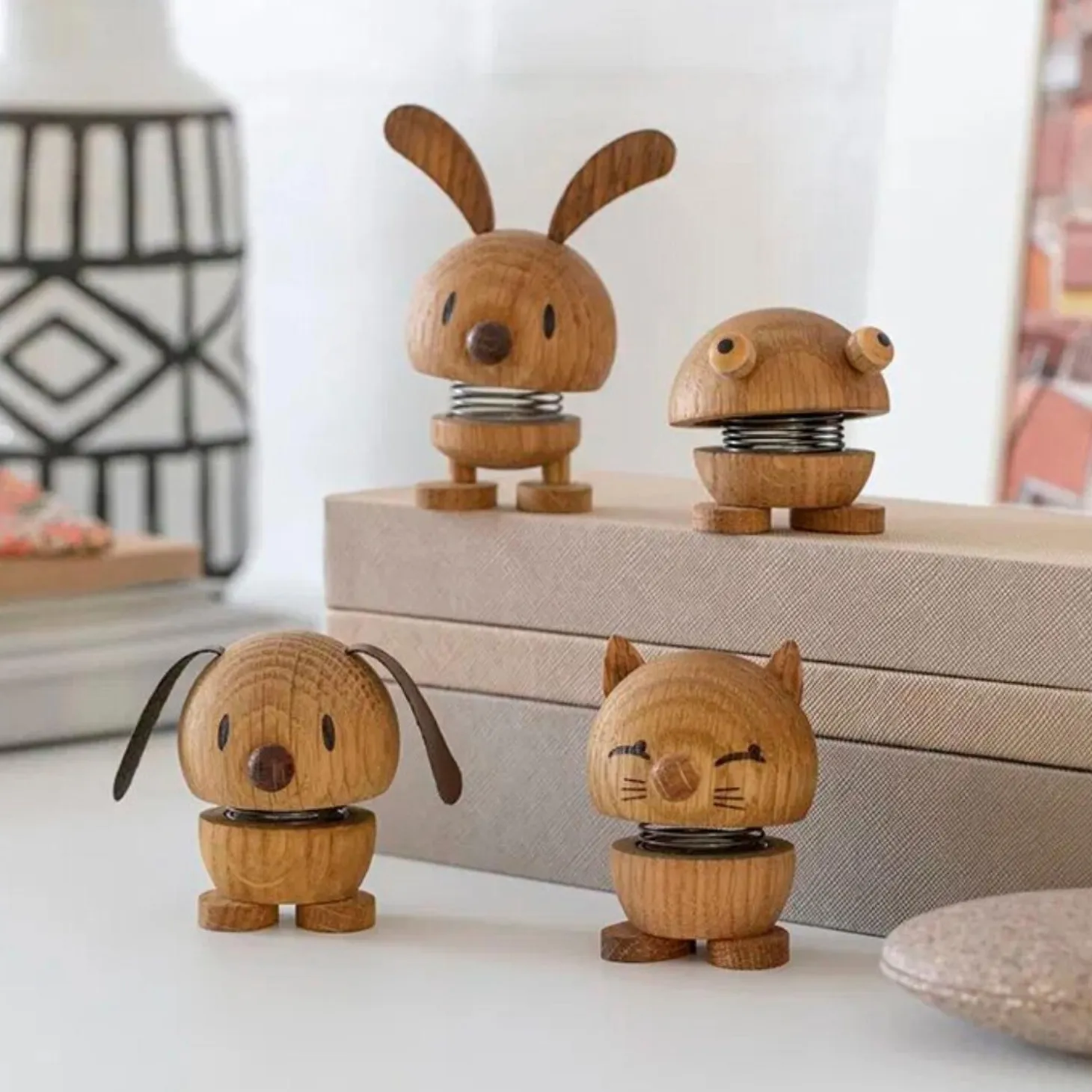 Bunny, oak