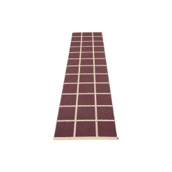 Criss, burgundy