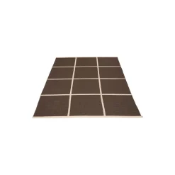 Criss, dark brown