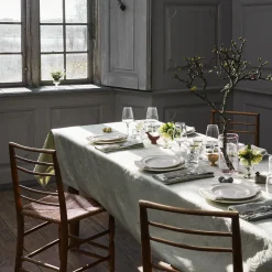 Easter Damaskduk, light green