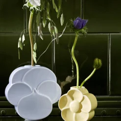 Flower Vase Stemorsblomst
