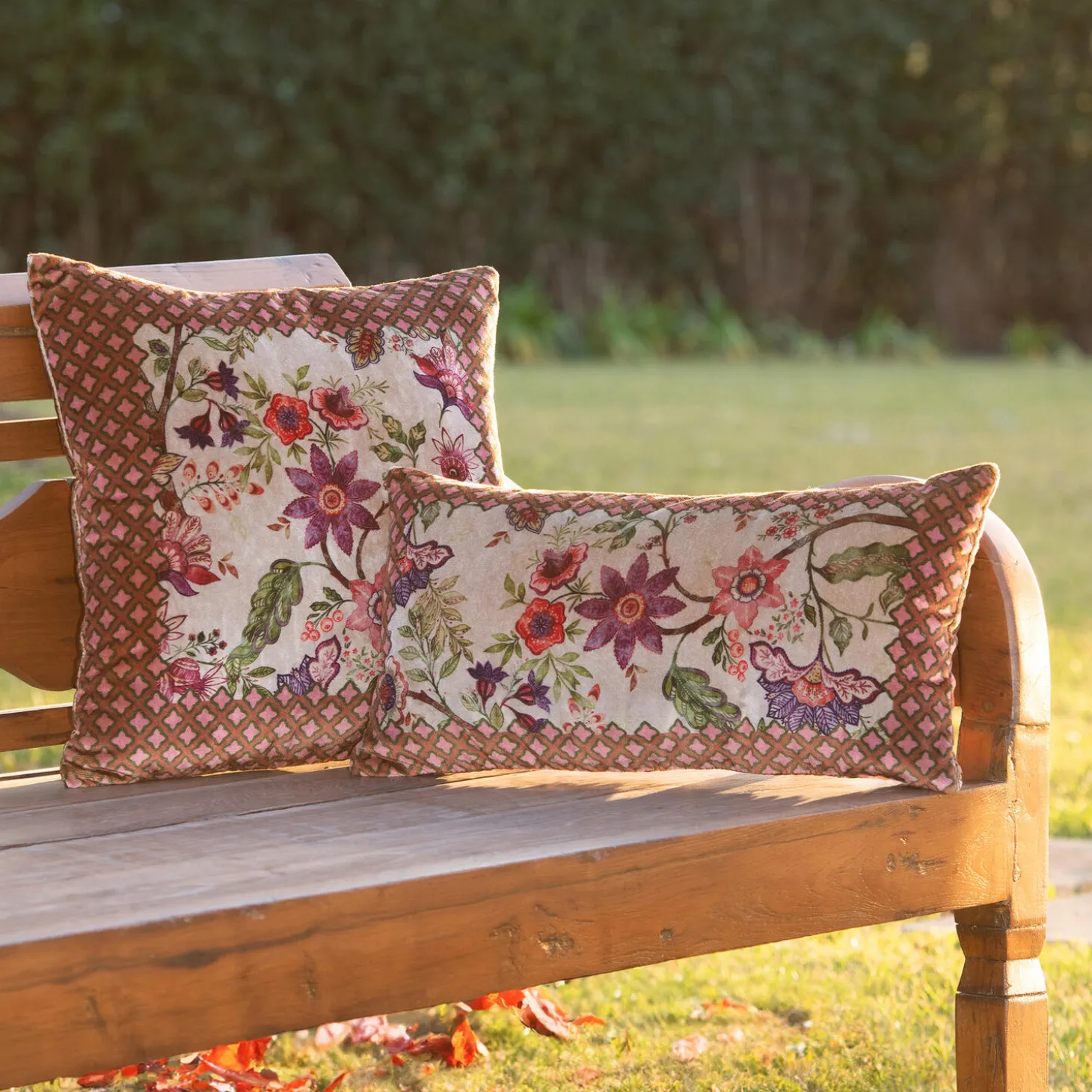 Frati pute 50x50, floral beige