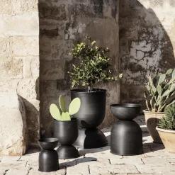 Hourglass Pot, sort