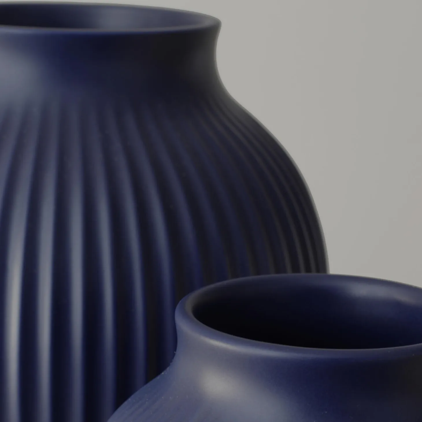 Knabstrup vase ripple, mat dark blue