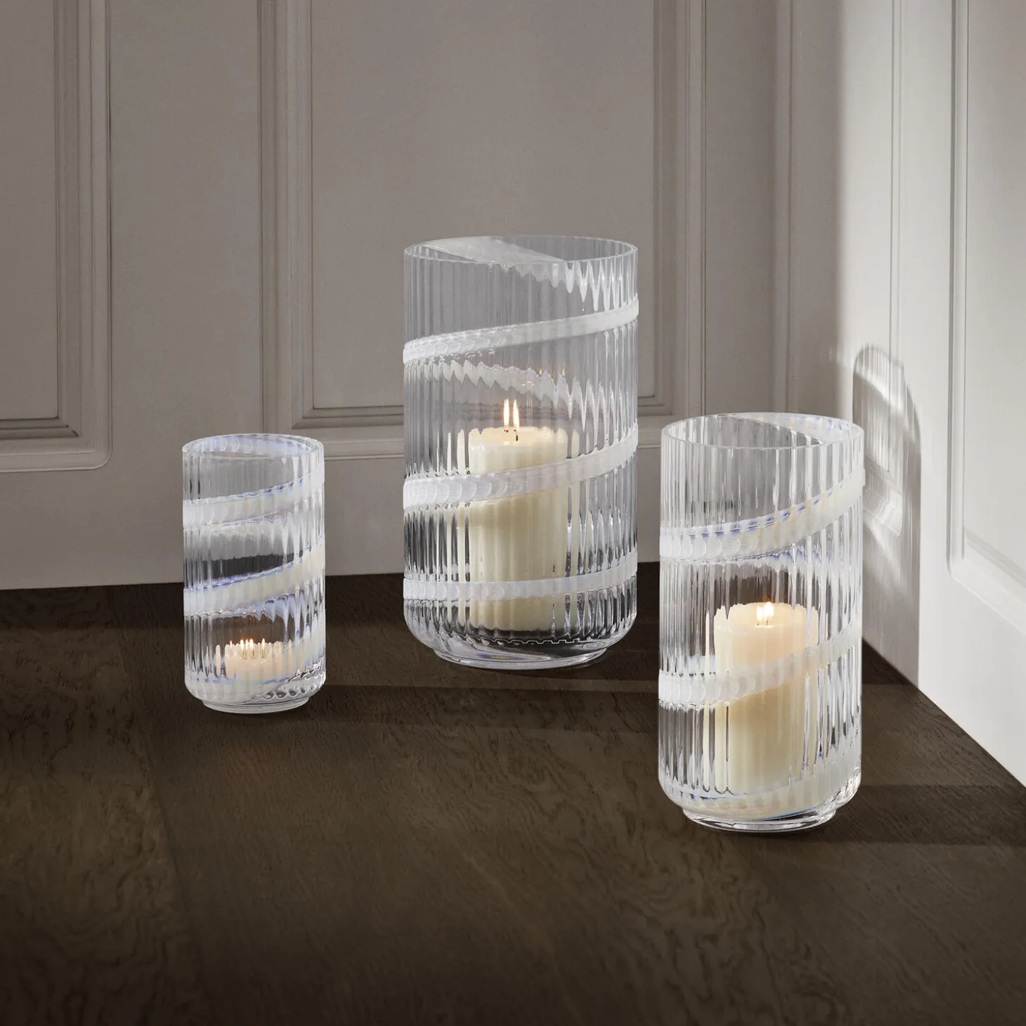 Lyngby Vase, swirl white