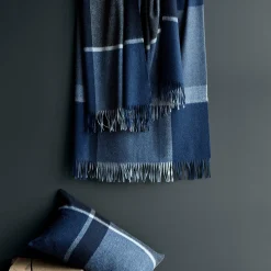 Manhattan pledd, dark blue/asphalt