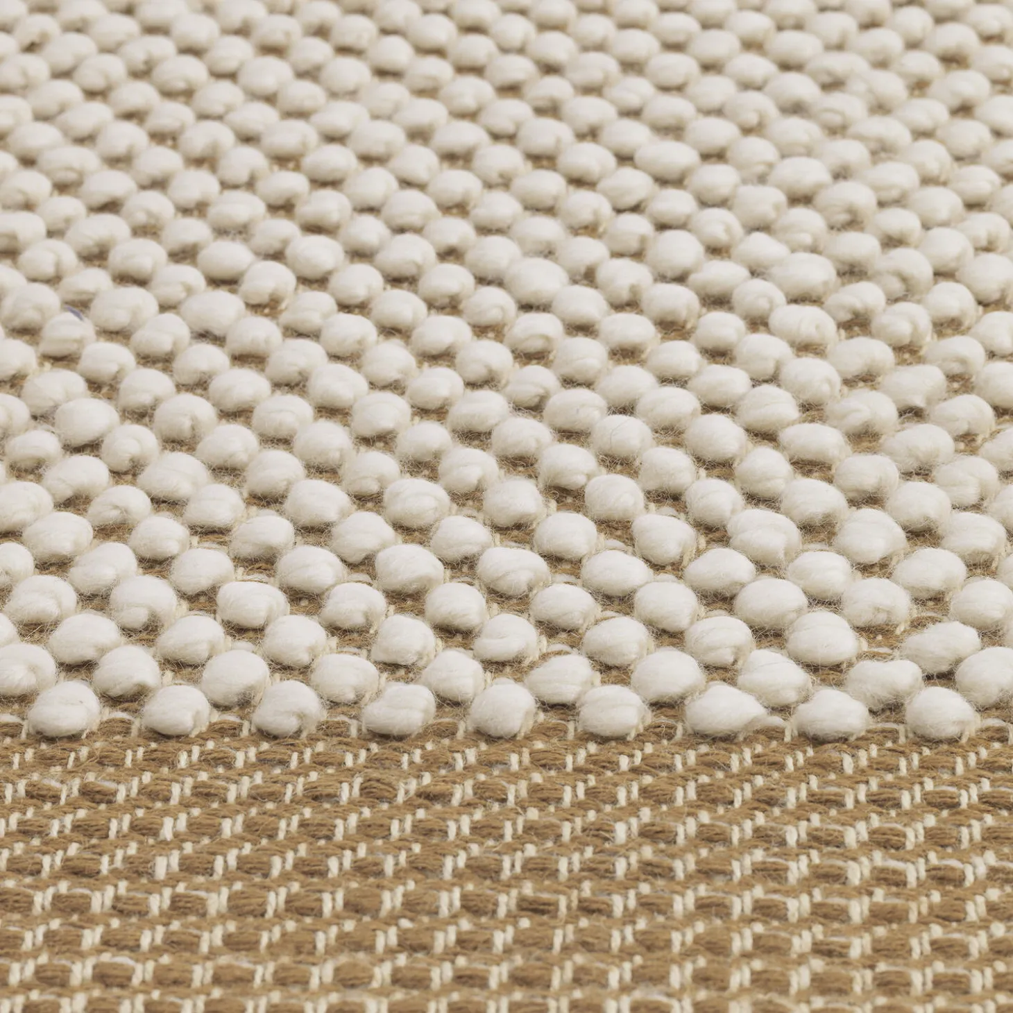 Pebble Rug, burnt orange