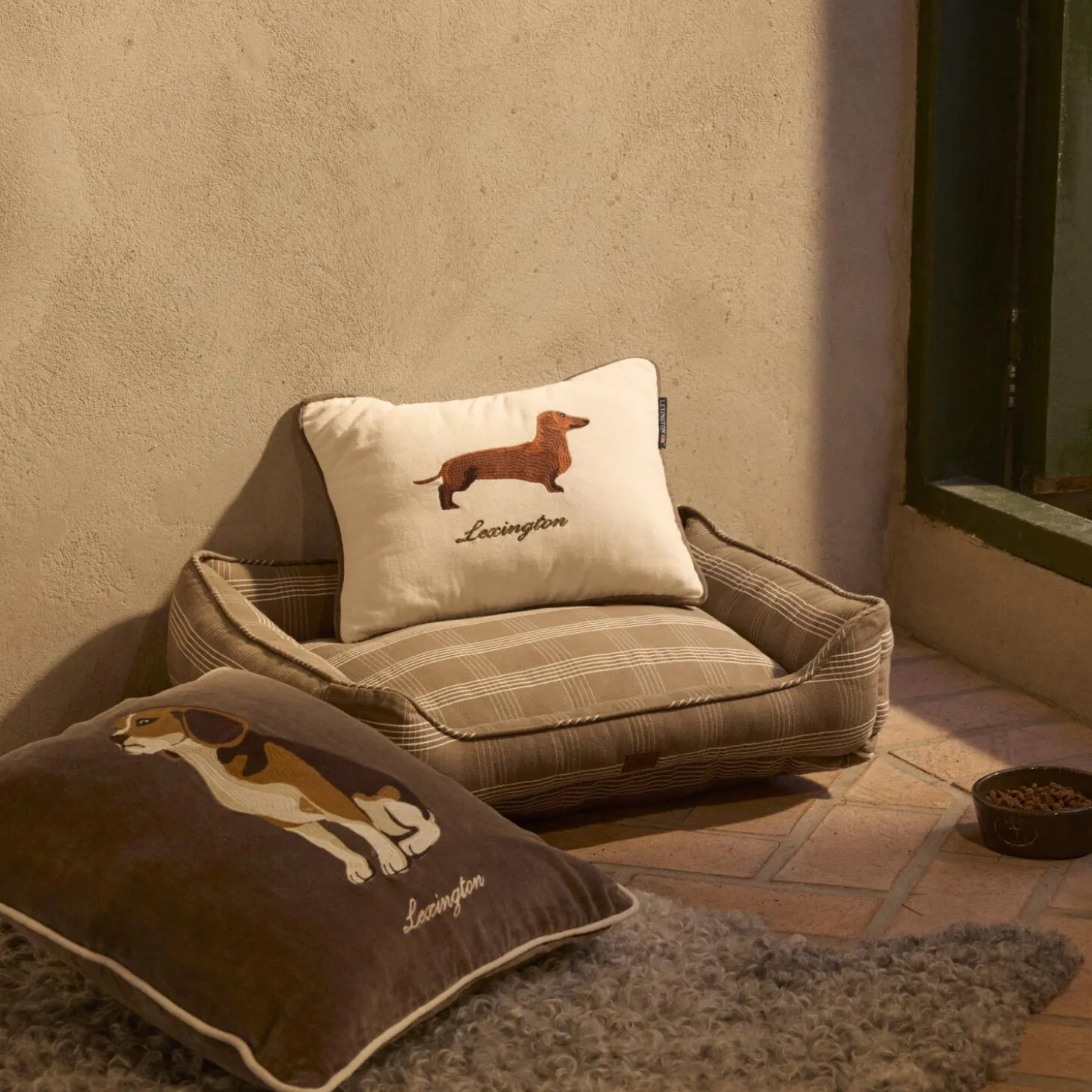 Putetrekk med hundemotiv, lt beige multi