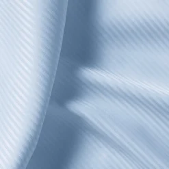 Satinvevet fint stripet sengetøy, light blue