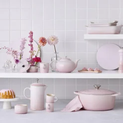 Signature støpejern rund gryte Ø 24 cm, shell pink